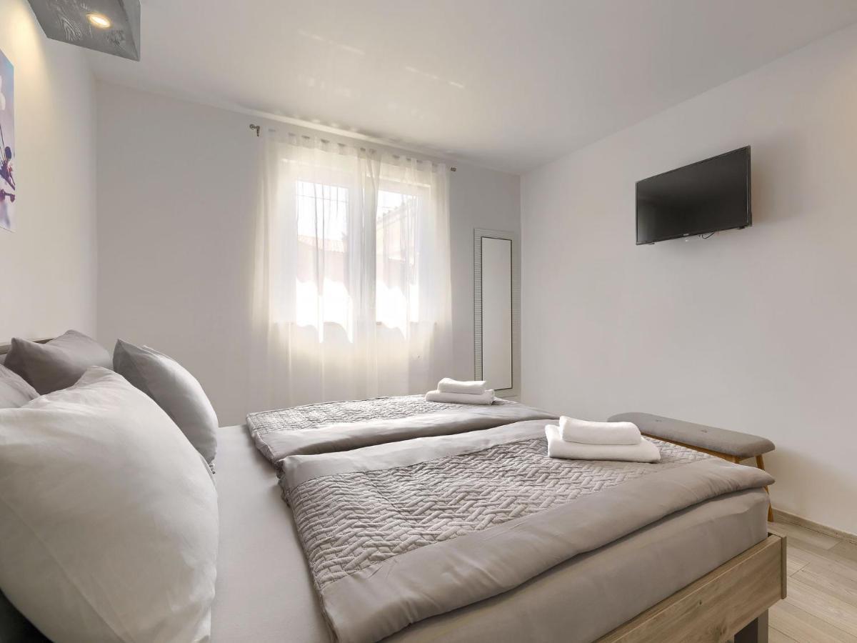 Holiday Home Casa Gverino By Interhome 플로민 외부 사진