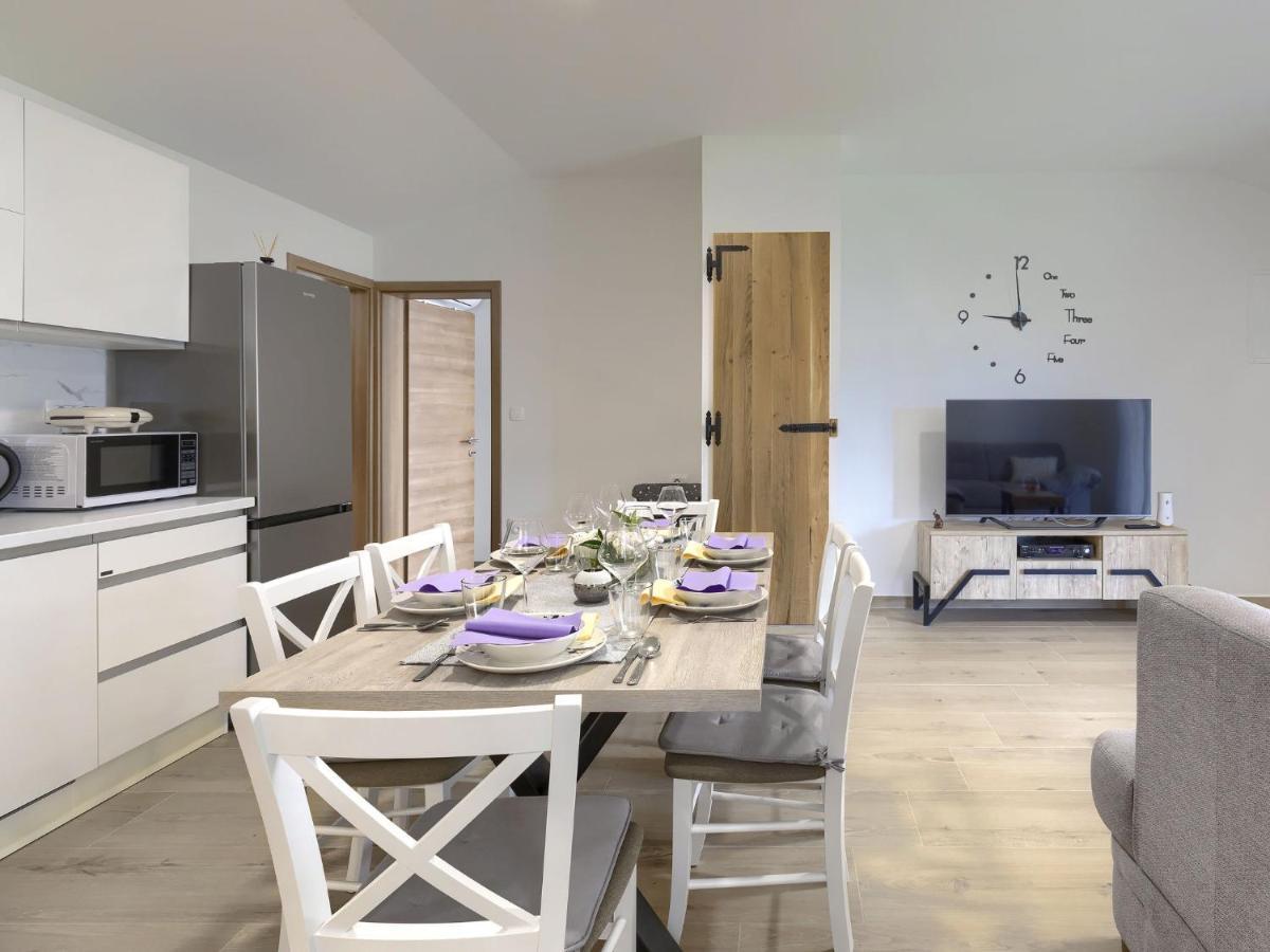 Holiday Home Casa Gverino By Interhome 플로민 외부 사진